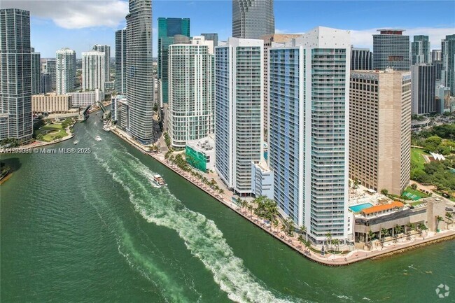 Building Photo - 325 Biscayne Blvd Unit 1626 Rental