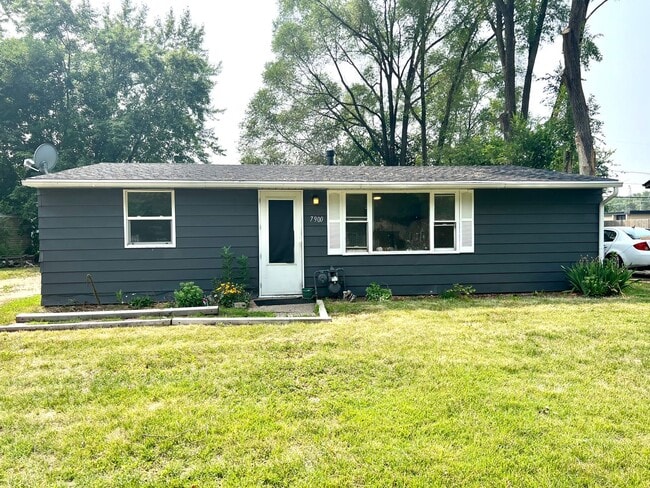 Building Photo - 7900 Cadet Rd Rental