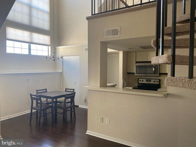 14119 Bowsprit Ln Unit 312