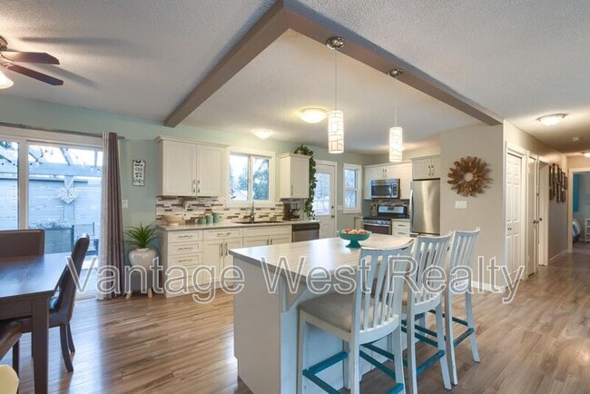 Building Photo - 3271 McMahon Rd