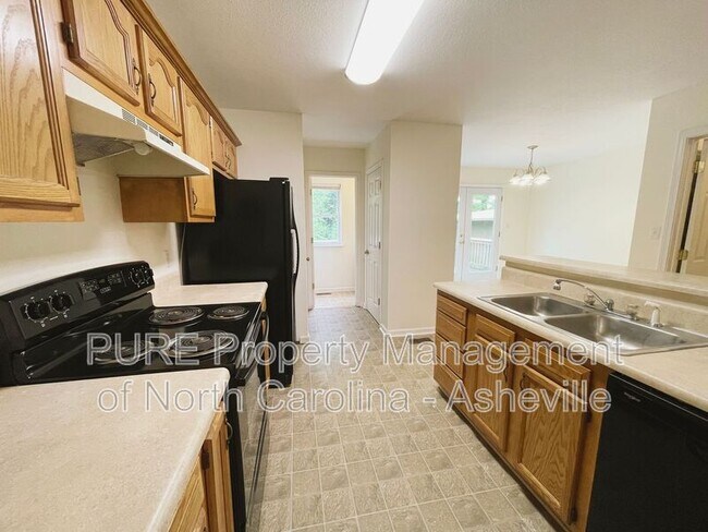 Photo - 16 Evergreen Ave