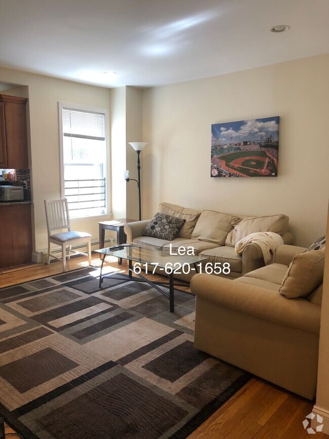 Building Photo - SEPT Incredible 5bed w/ 2 FULL bath! Right... Rental
