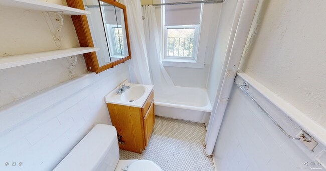 Photo - 131 Park Dr Unidad 12