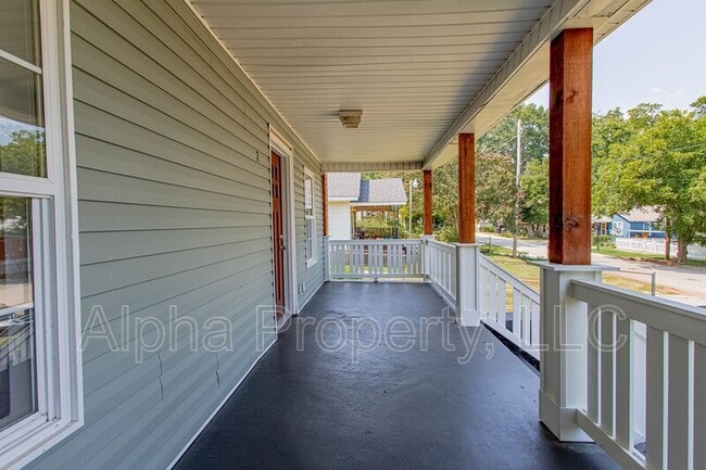 Photo - 7 Highlawn Ave