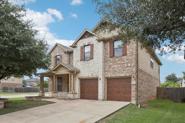 Building Photo - 1001 Lily Pad Ln