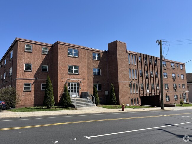 Building Photo - 32 Cook Ave Unit B26 Rental