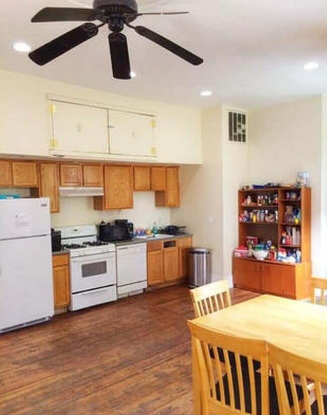 Building Photo - Massive 8-Bedroom, 3.5-Bath in Allston – P... Rental