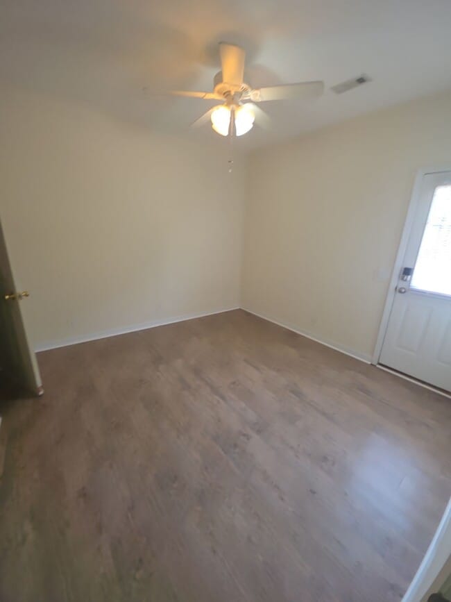 Photo - 2014 N Willow Ave Unit D2