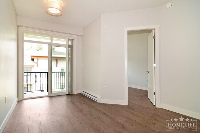 Photo - Top Floor 2 Bed Condo at Brydon Green – Langley Unité 411