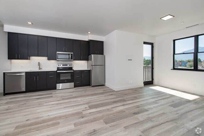 Building Photo - 2111 Cross St Unit 300 Rental