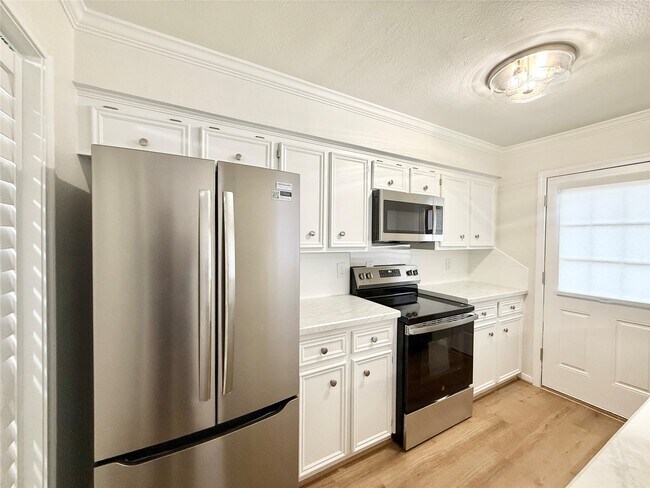 Photo - 1499 Springrock Ln
