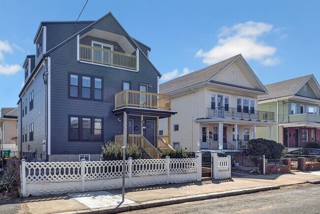 Photo - 43 Wright Ave