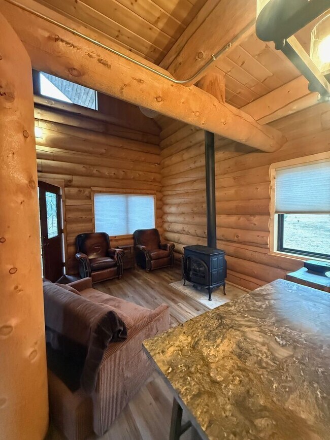 Photo - 1 bed, 1 bath Cabin with Acreage