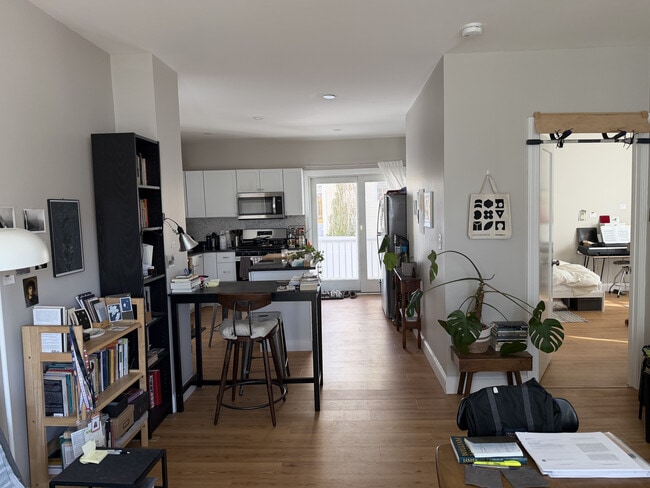 Fotografía del edificio - 28 Adams St Unidad 1