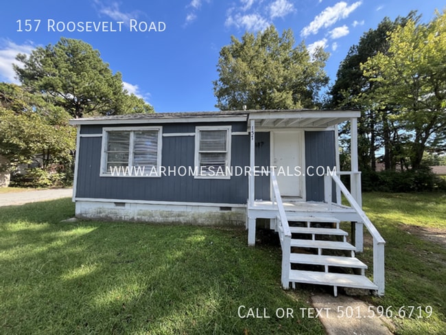 Building Photo - 157 Roosevelt Rd Rental