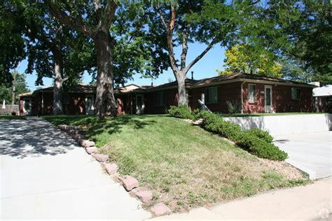 Building Photo - Freshly Updated 1-Bedroom Apartment in Denver – Move-In Ready!