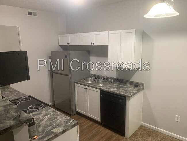 Photo - 866 Taylor Station Rd Unit 866 103