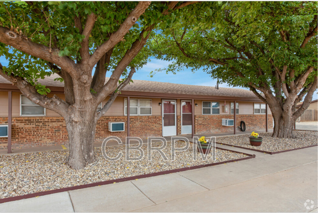 Building Photo - 1320 53rd St Rental