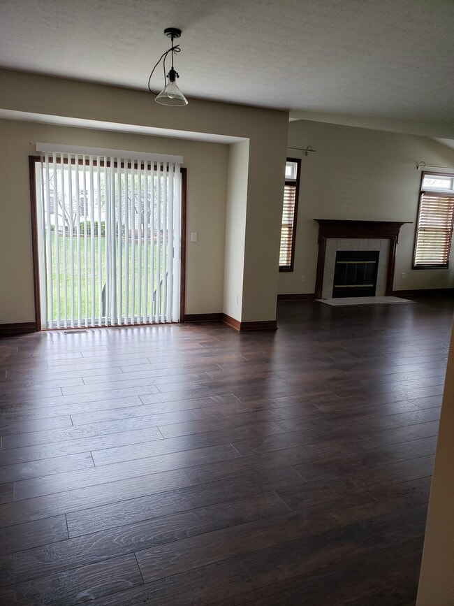Photo - 7322 Lavender Ln