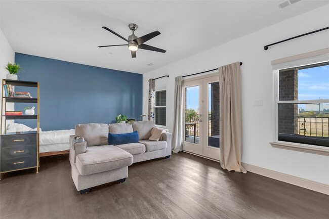 Photo - 4153 Shavano Dr