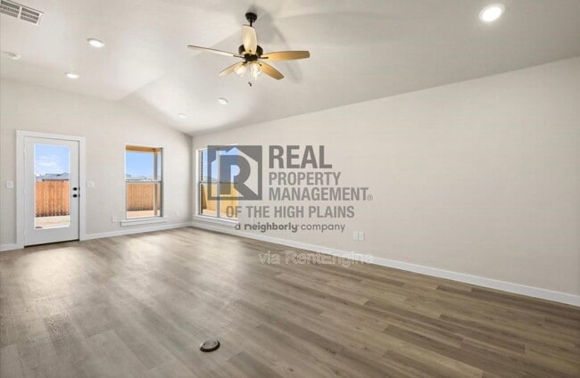 Photo - 7506 John Thomas St