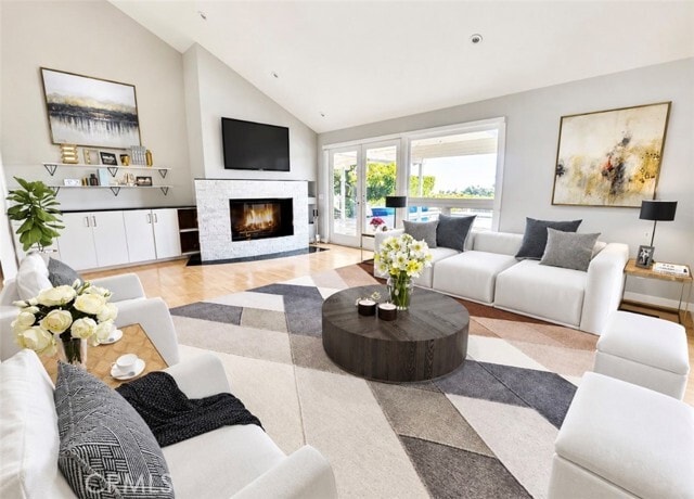 16972 Oak View Dr