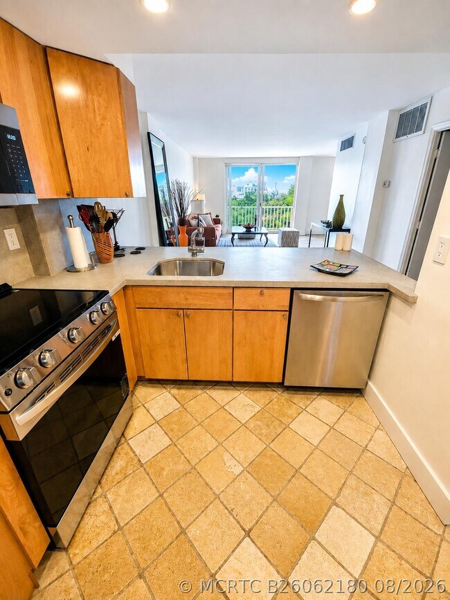 1777 SE 15th St Unit 419
