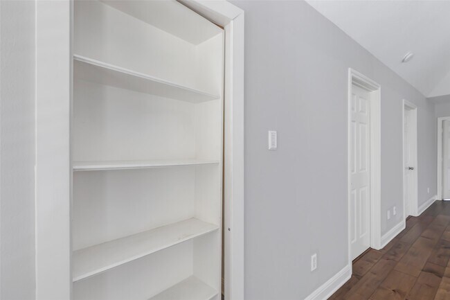 Photo - 14115 Norhill Pointe Dr