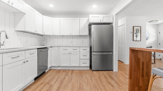 Photo - 403 11th Ave S