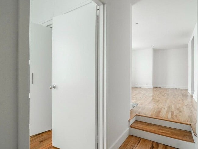 Photo - 90 Horatio St Unit 9K