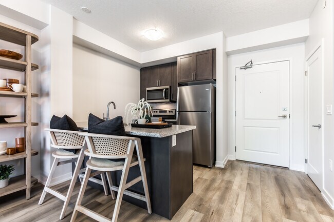 Photo - 197 Hespeler Rd