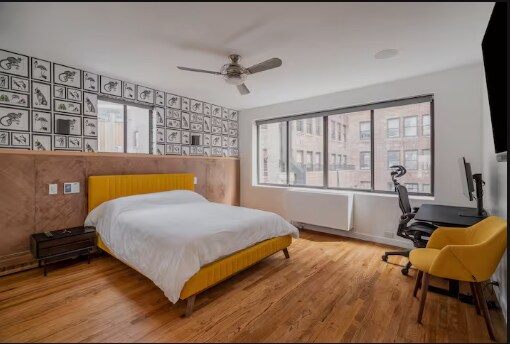 Photo - 240 W 21st St Unit 1W