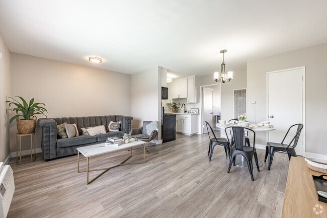 1 habitación, 1 baño - 549 pies cuadrados - Sala de estar / comedor - Heritage 2353