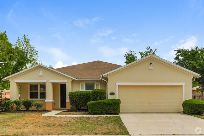 Building Photo - 2321 Brian Lakes Dr E Rental