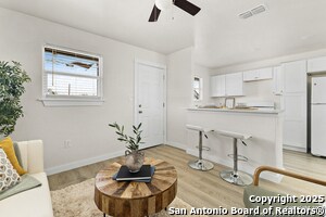 Photo - 3409 Commercial Ave