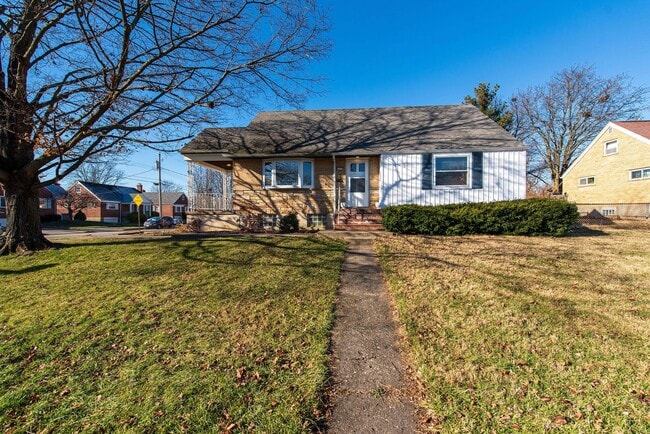 Photo - 3071 Neisel Ave