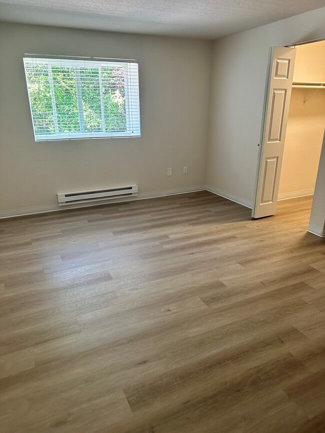 Westhampton Apartments For Rent in Federal Way, WA