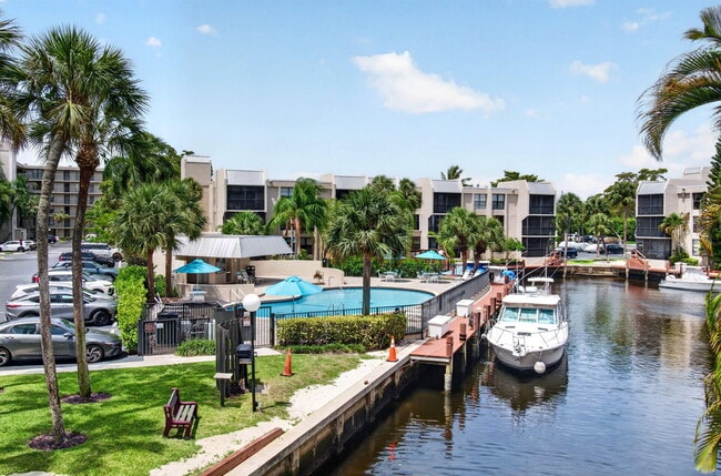 Photo - 12 Royal Palm Way Unit 501