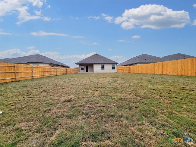 Building Photo - 5776 Copano Rd Rental