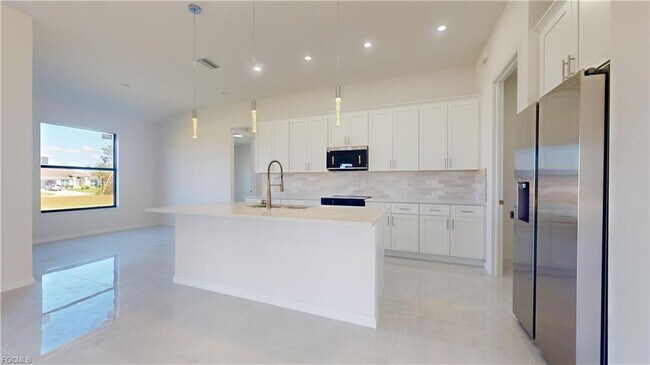 Photo - 2421 NW 24th St