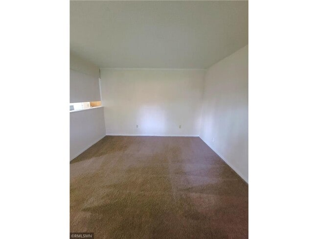545 Birchcrest Dr Unit 1