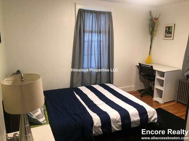 Photo - 136 Burget Ave