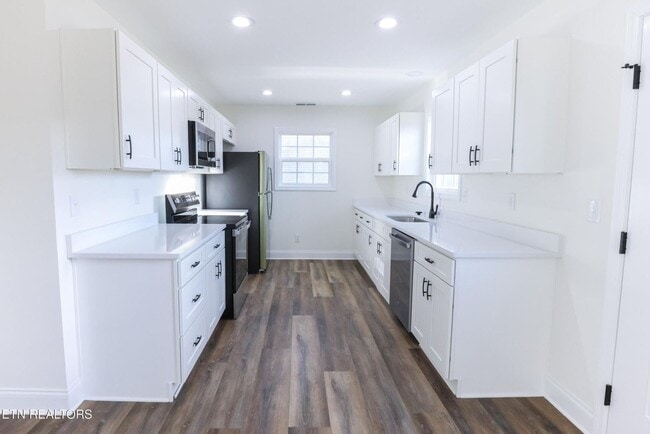 Photo - Maryville 37801 - New Construction, 5 bedroom, 2 bath home - Contact Adam Sharp (865) 254-0980