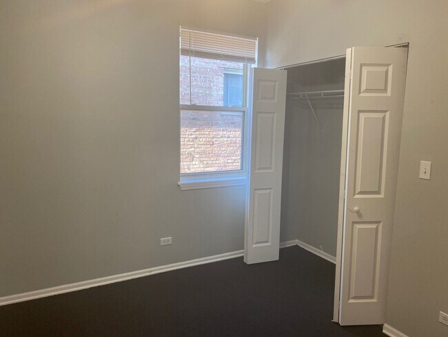 Photo - 7012 S Dorchester Ave Unit 2