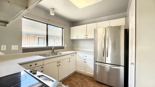 Photo - Rarely Available 2br/2ba House with garage with an Enclosed Yard