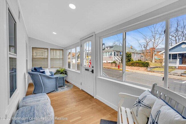 Photo - 629 Redmond Ave