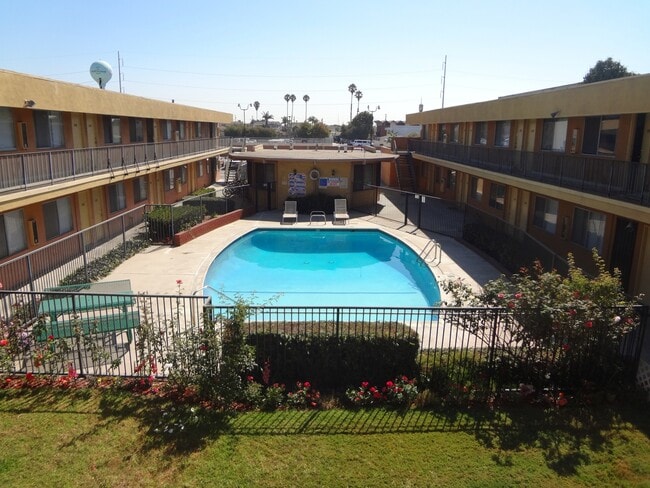 Marquis Apartments