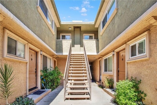 Photo - Cohasset Street - 20235-9