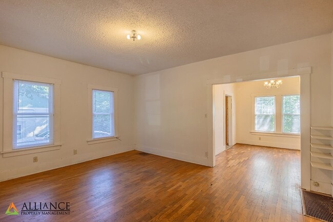 Photo - Perfect Location!