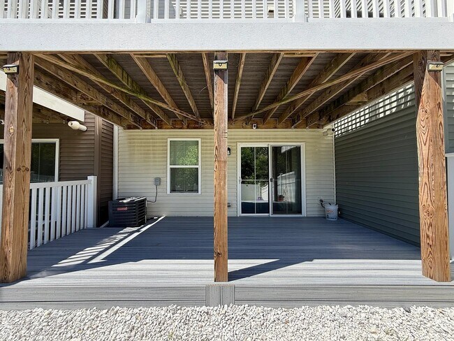 Photo - 2939 Shaws Rd